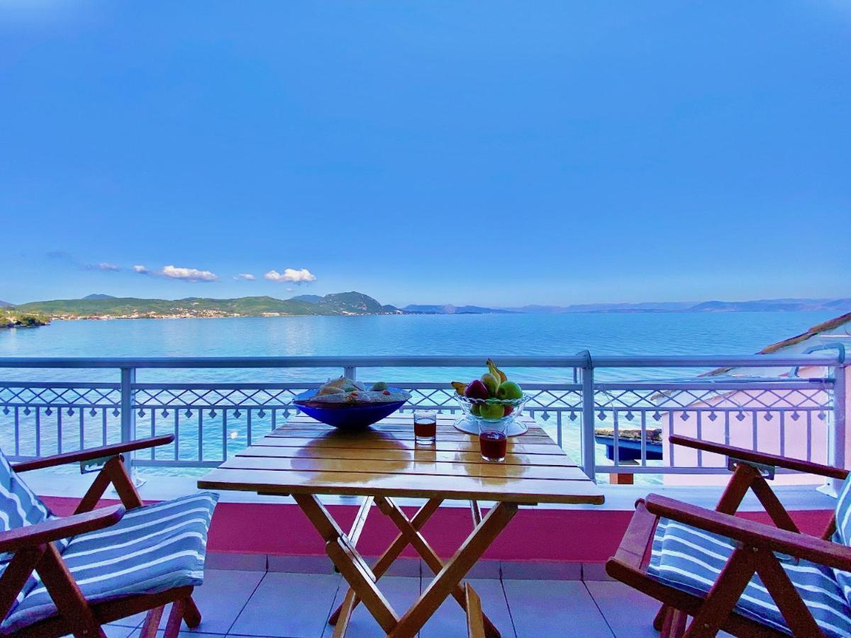 Seafront Villa Ourania Mesongi Exterior photo